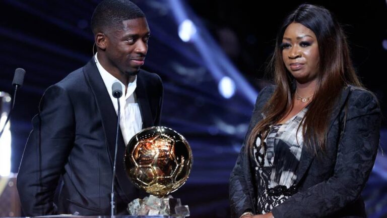 والدة ديمبيلي تؤكد أن العائلة أولوية عند المسلمين