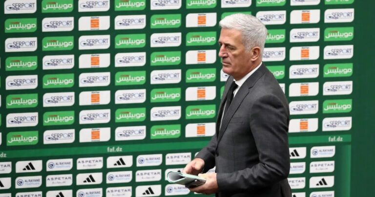 بيتكوفيتش يعتبر تأهل الجزائر للمونديال الأجمل في مسيرته ويشيد بعودة محرز القوية بيتكوفيتش